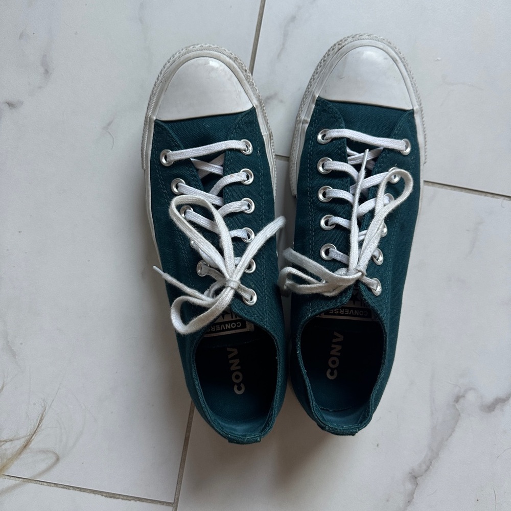 Women’s platform teal converse
